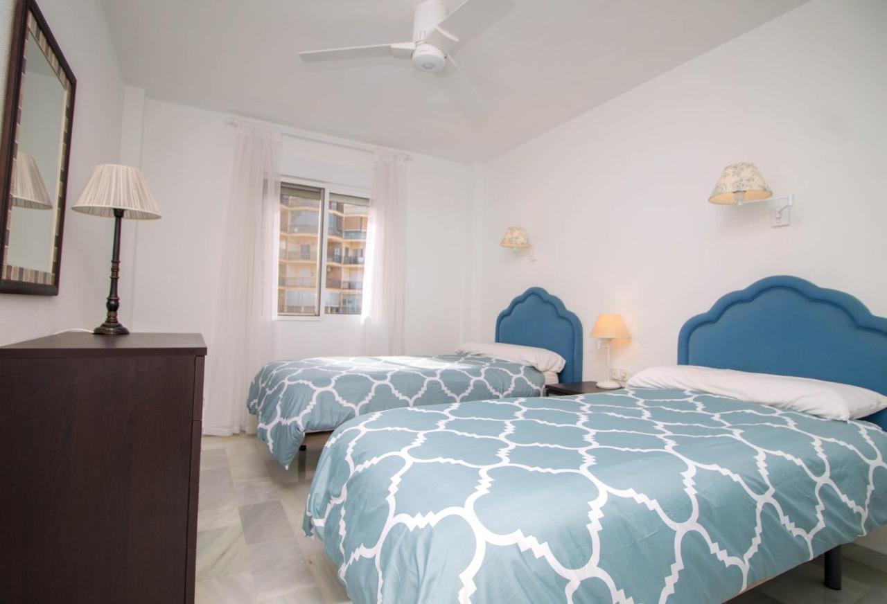 Erisa 56 By Ivi Real Estate Apartment ตอร์เรโมลิโนส ภายนอก รูปภาพ