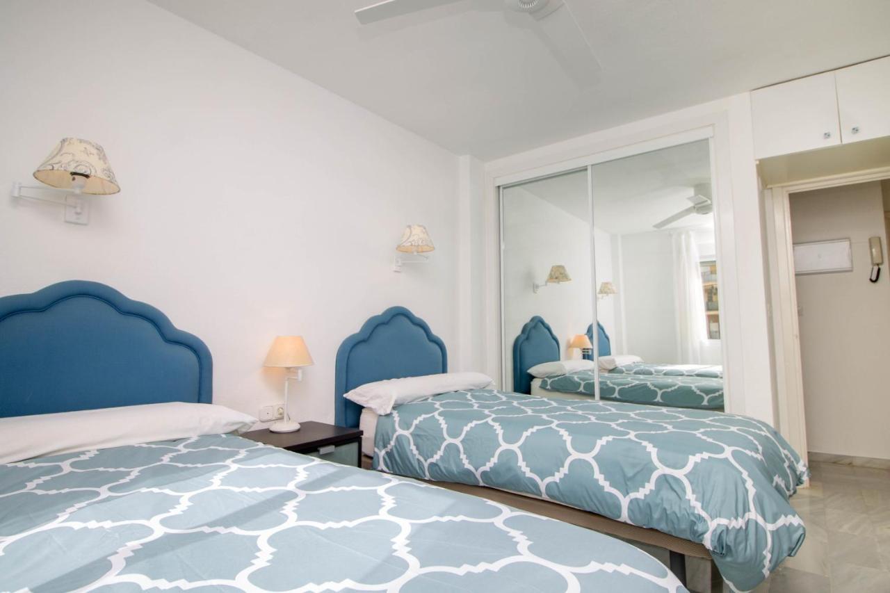 Erisa 56 By Ivi Real Estate Apartment ตอร์เรโมลิโนส ภายนอก รูปภาพ